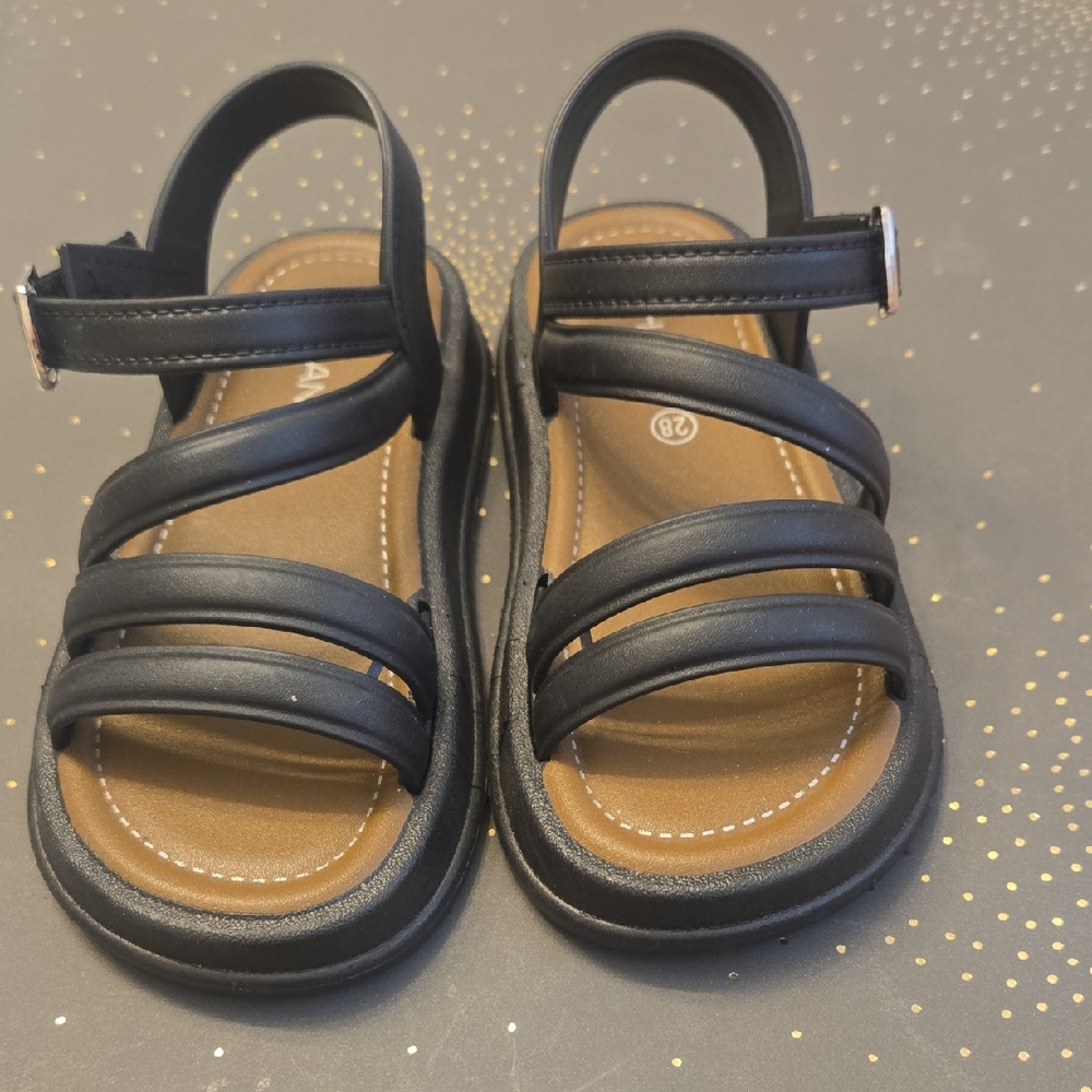 NWOT: Black Girls Sandals
